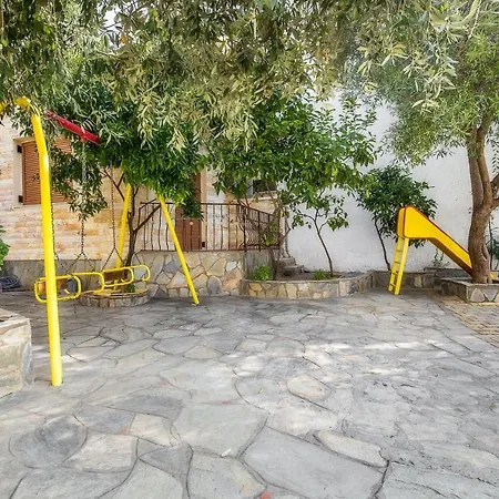 Apartment Laskarina Onar *