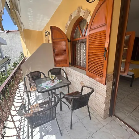 Apartament Laskarina Onar *